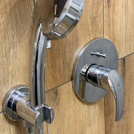 Thruster - Rooms, Kitchen, Chill-out Zone-netflix, Lobby-netflix 格丁尼亚