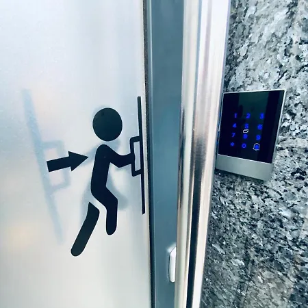 Thruster - Rooms, Kitchen, Chill-out Zone-netflix, Lobby-netflix *