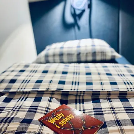 Otel Thruster - Rooms, Kitchen, Chill-out Zone-netflix, Lobby-netflix *