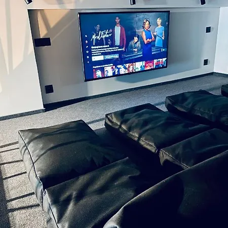 酒店 Thruster - Rooms, Kitchen, Chill-out Zone-netflix, Lobby-netflix