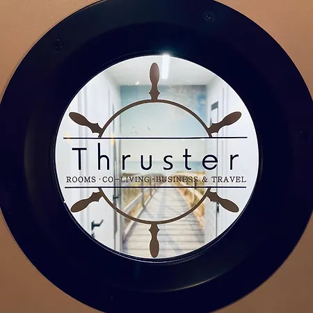 Otel Thruster - Rooms, Kitchen, Chill-out Zone-netflix, Lobby-netflix Gdynia