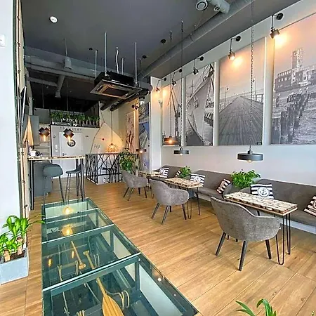 酒店 Thruster - Rooms, Kitchen, Chill-out Zone-netflix, Lobby-netflix *
