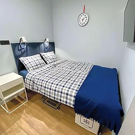 酒店 Thruster - Rooms, Kitchen, Chill-out Zone-netflix, Lobby-netflix 格丁尼亚