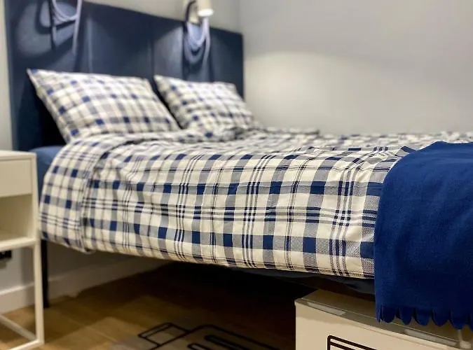 Thruster - Rooms, Kitchen, Chill-out Zone-netflix, Lobby-netflix Szálloda Gdynia