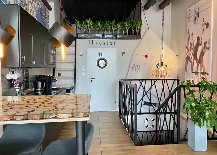 Szálloda Thruster - Rooms, Kitchen, Chill-out Zone-netflix, Lobby-netflix *